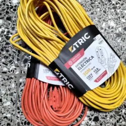 Extensión Eléctrica Tric de 30 metros y 3 tomas