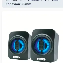 Parlantes Unno Tekno Techno USB Estéreo 2.0 Con Luces RGB 6W Control De Volumen En Cable Conexión 3.5mm