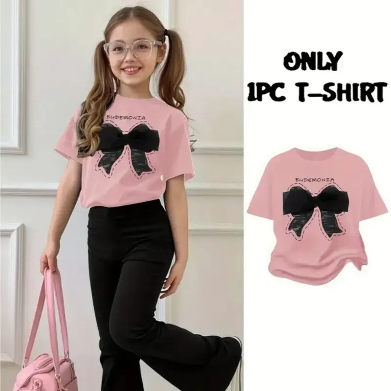 Un conjunto de dos piezas elegante para niñas