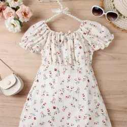 Vestido con estampado floral 