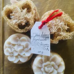 🔸Jabón cúrcuma, bicarbonato y loofah