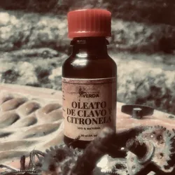 Oleato de clavo y citronela