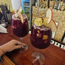 SANGRIA  🍷