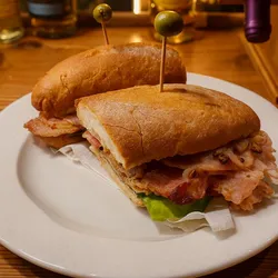 Baguette Hawaiano 🍍🍖
