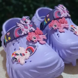 Suecos de niña
