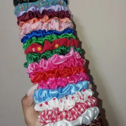 Mini scrunchies 
