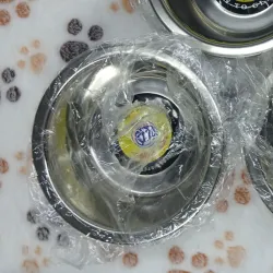 Comedero Metálico Pequeño
