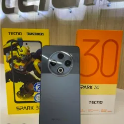 Tecno 30 8+8 ram y 256 gb 