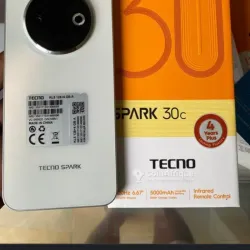Tecno 30 c 8+8ram y 256 