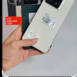 ZTE Nubia A56 ( 4+ 8 ram y 128 GB)