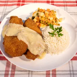 Lemon Chicken Boneless lightly breaded wl lemon sauce, white rice, and mixed vegetables.
