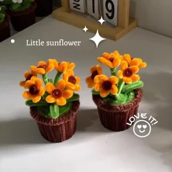 Maceta de mini girasoles