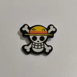 BROCHE ONE PIECE 2
