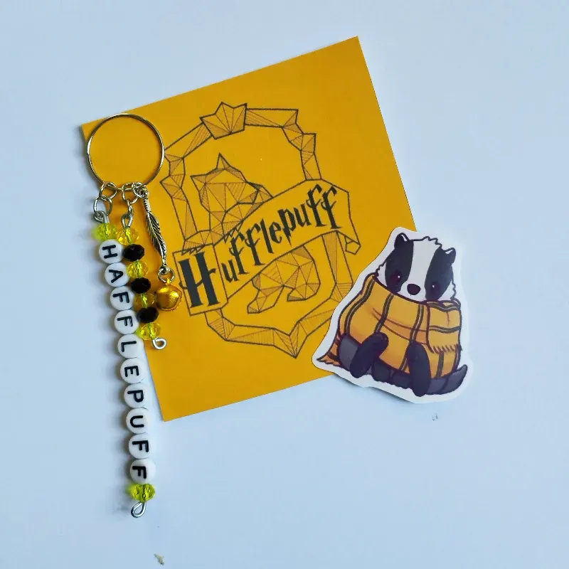 LLAVERO HUFFLEPUFF