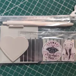 MINI KIT LITERARIO GRIS