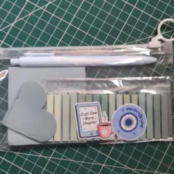 MINI KIT LITERARIO VERDE GRISASEO