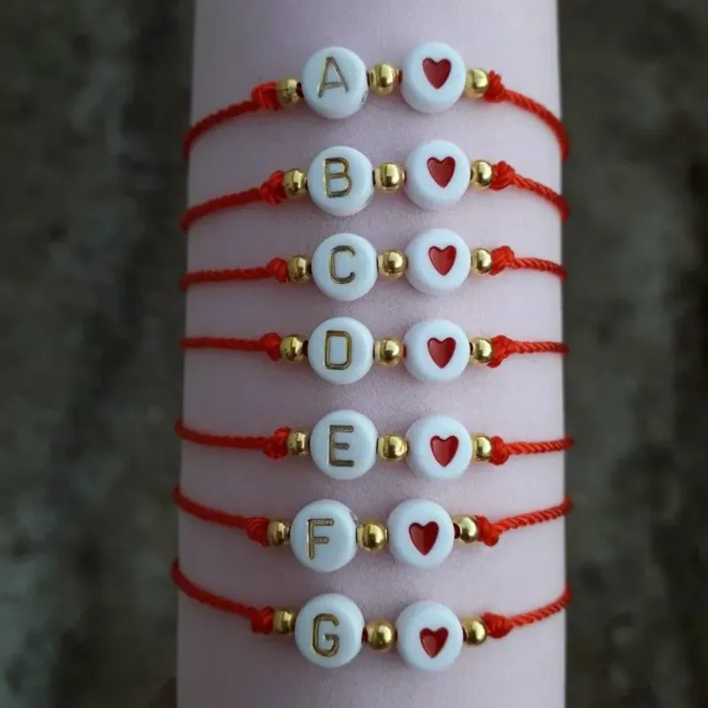 PULSERA SENCILLA LETRA CON CORAZÓN