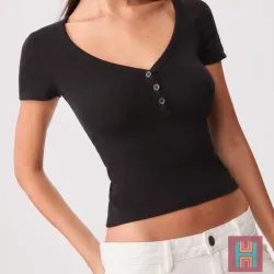 CAMISETA MANGA CORTA BOTONES NEGRO 0022