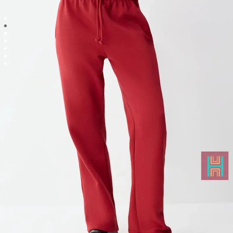 PANTALÓN DE CHÁNDAL ANCHO ROJO 0123