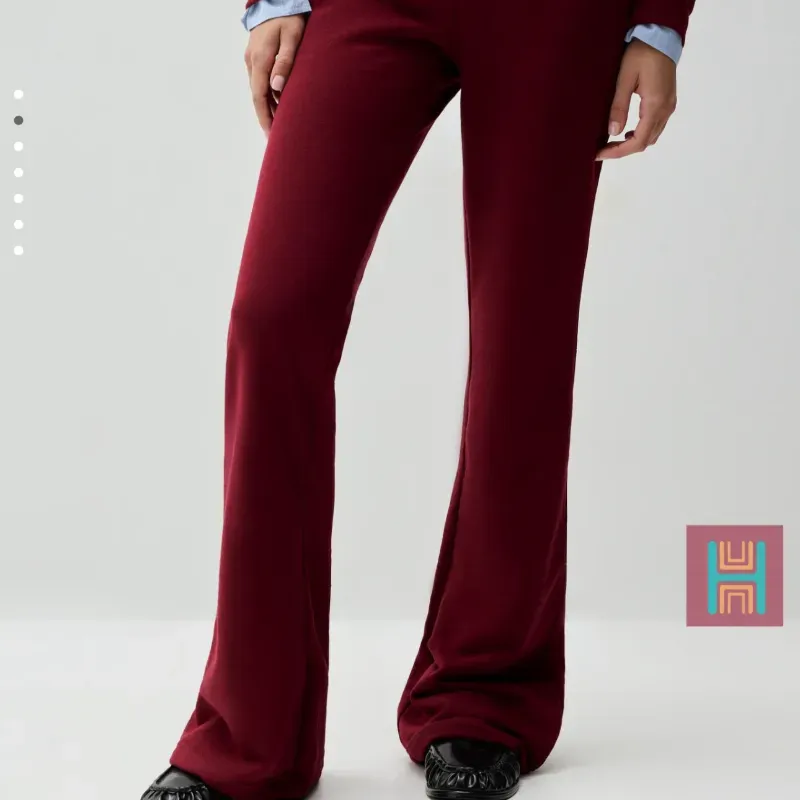 PANTALÓN DE CHÁNDAL FLARE ROJO 0119