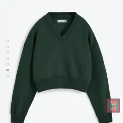 SUDADERA CUELLO PICO VERDE 0077