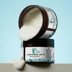 CREMA DE ALOE Y ÁRBOL DEL TÉ 🌿( antiacné)