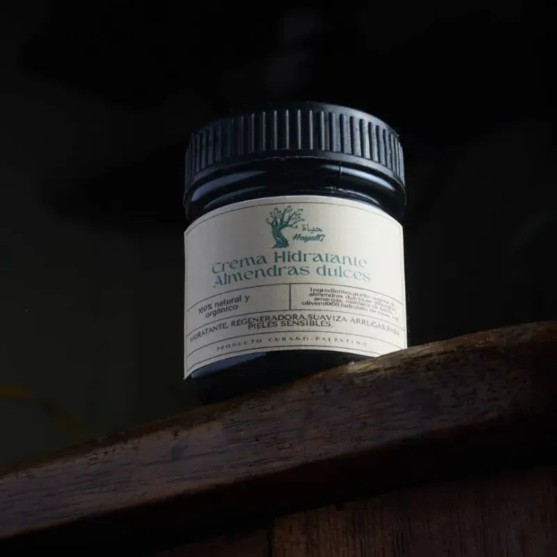 CREMA HIDRATANTE DE ALMENDRAS DULCES 