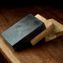 JABÓN DE CARBÓN ACTIVADO( 70g )