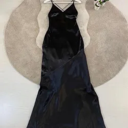 Vestido de Gala de tirantes cruzados en la espalda 