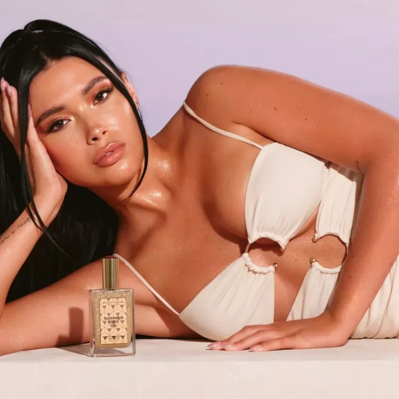 ✨ Anastasia Beverly Hills Shimmer Body Oil