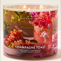 🥂✨ Bath & Body Works Champagne Toast – Vela Aromática