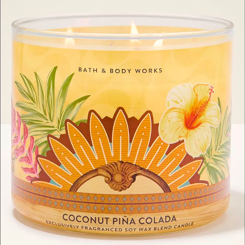 Coconut Piña Colada – Bath & Body Works 🥥🍍🕯️