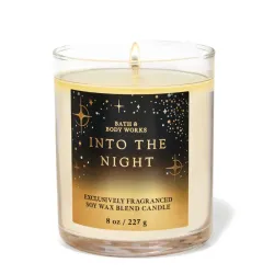Vela Bath & Body Works en la noche
