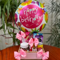 Caja (tamaño mediano) con confituras variadas🍬🍫