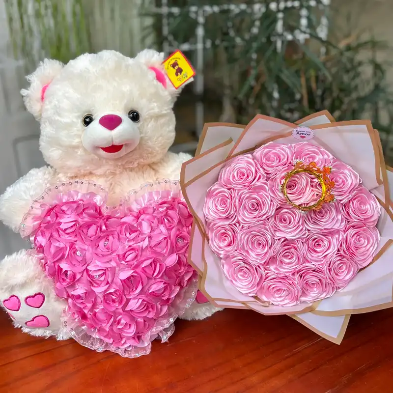Peluche y ramo de rosas eternas💐💕