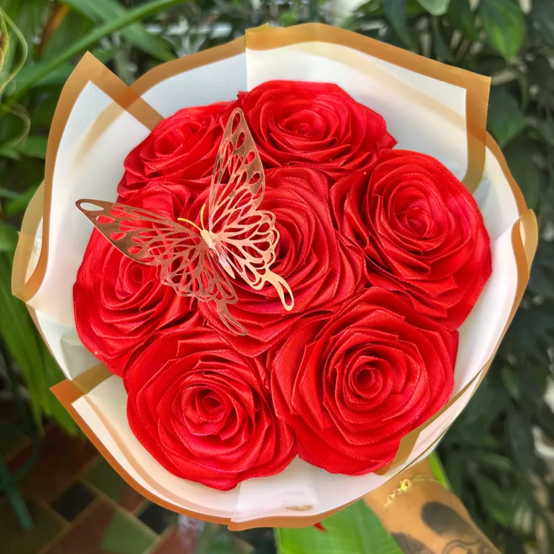 Ramo de 7 rosas eternas💐