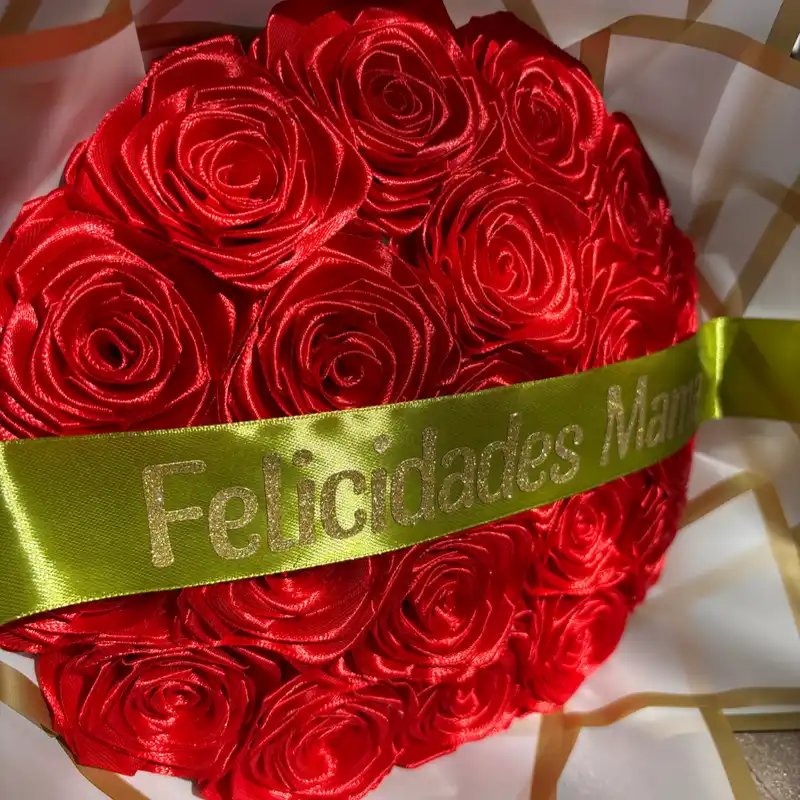 Ramo de rosas eternas❤️