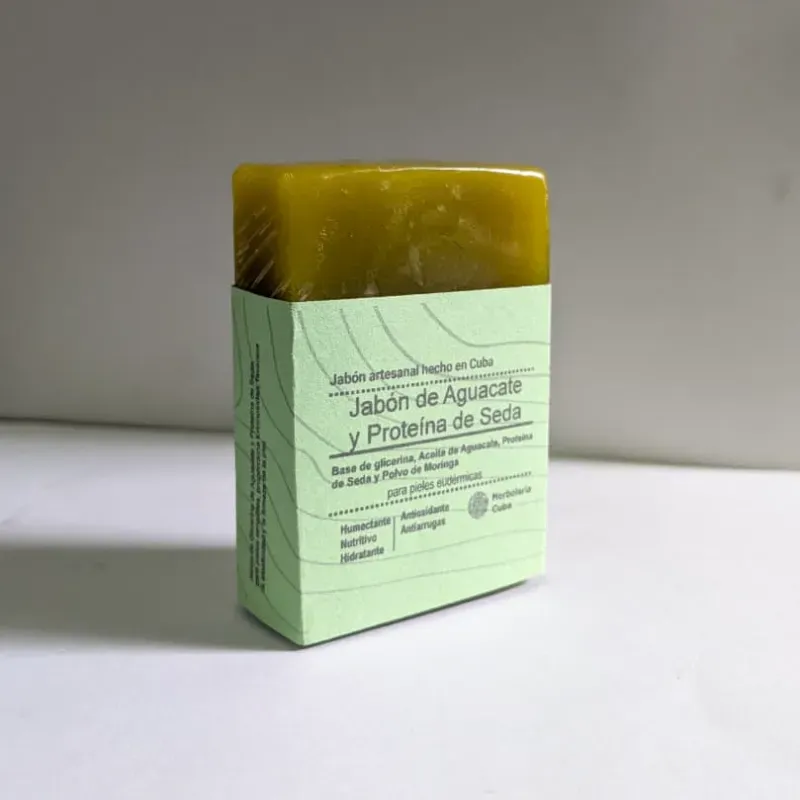 Jabón de Aguacate con base de glicerina (90g)