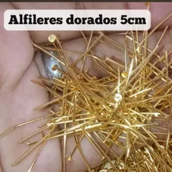 Alfileres dorados 
