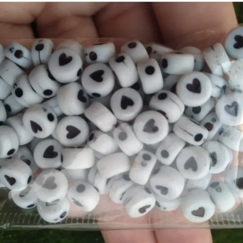 Cuencas de  corazones negros 