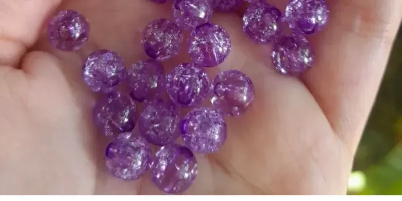 Perlas craquelada malva de 8 mm  