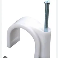Clip de plástico para pared 18 mm (Clavito de Etecsa)