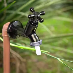 Llave de Grifo Plástica