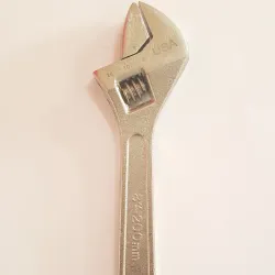 Llave Inglesa 8" 