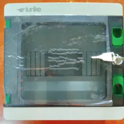 Caja Panel de empotrar color blanco para 8 modulos con puerta transp.