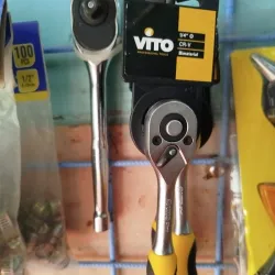 Llave de chicharra o matraca chiquitas