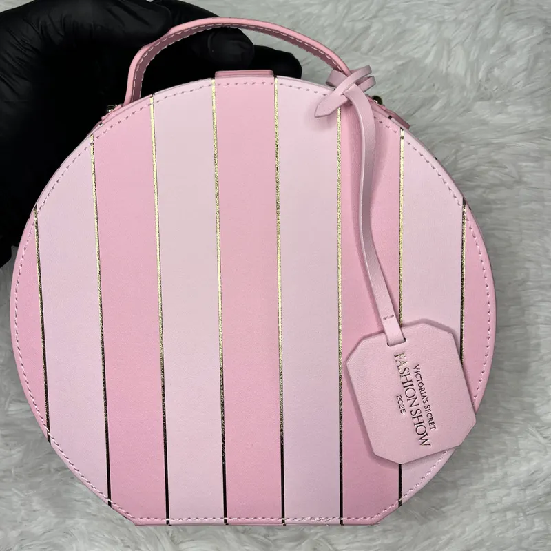 Bombshell Runway SWAROVSKI® 50ml