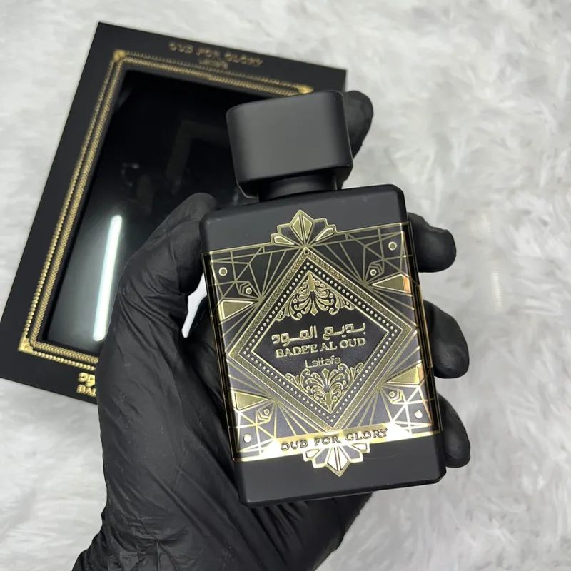Oud For Glory de Lattafa 