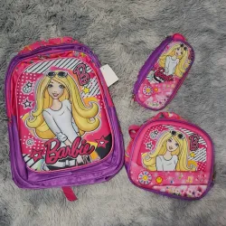 Barbie mochila + merendero + carruchera