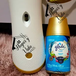 Búcaro automático Glade paraiso azul